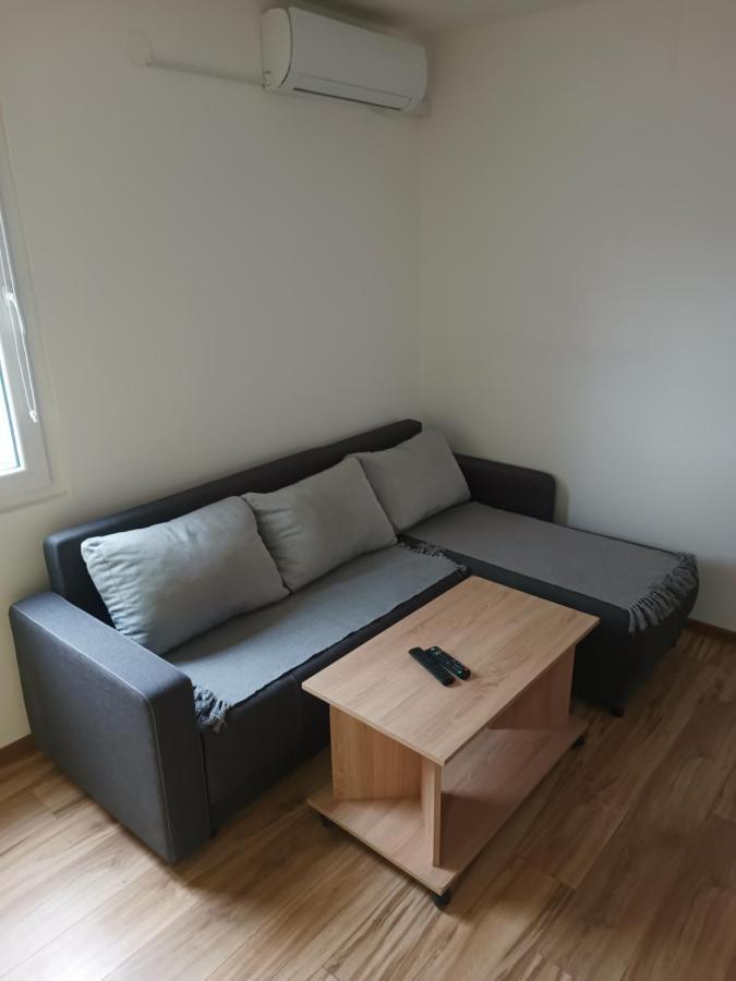 Appartement Stan Na Dan Im à Užice Extérieur photo