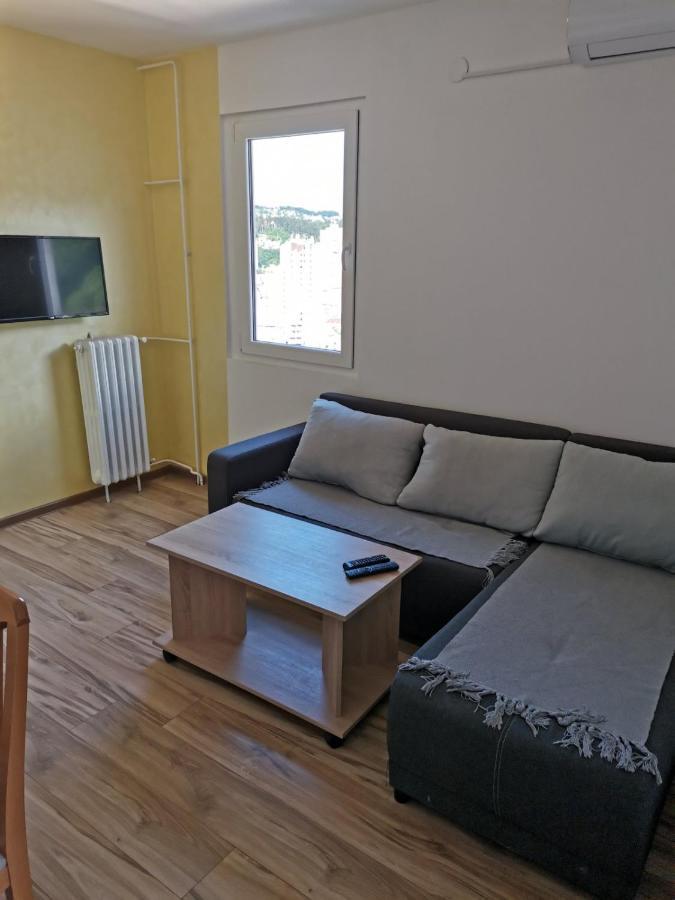 Appartement Stan Na Dan Im à Užice Extérieur photo