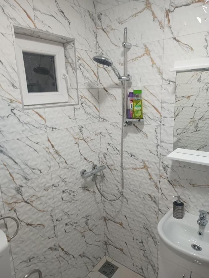 Appartement Stan Na Dan Im à Užice Extérieur photo