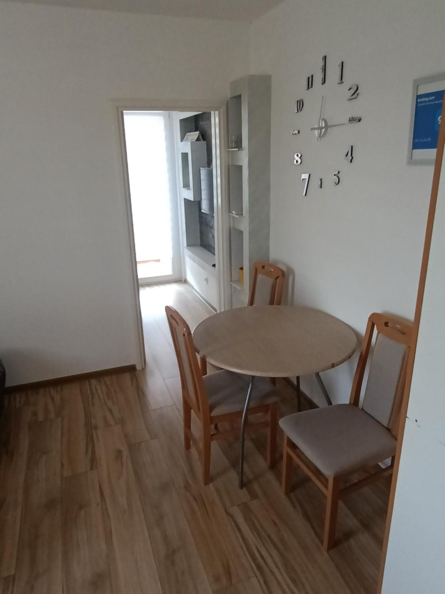 Appartement Stan Na Dan Im à Užice Extérieur photo