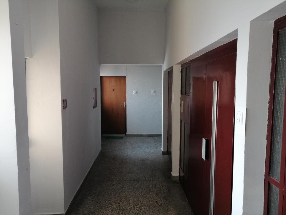 Appartement Stan Na Dan Im à Užice Extérieur photo